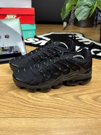 Nike Air Vapormax Plus (44)