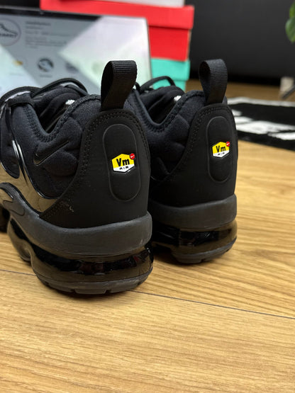 Nike Air Vapormax Plus (44)