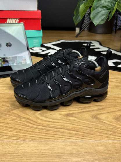 Nike Air Vapormax Plus (42.5)