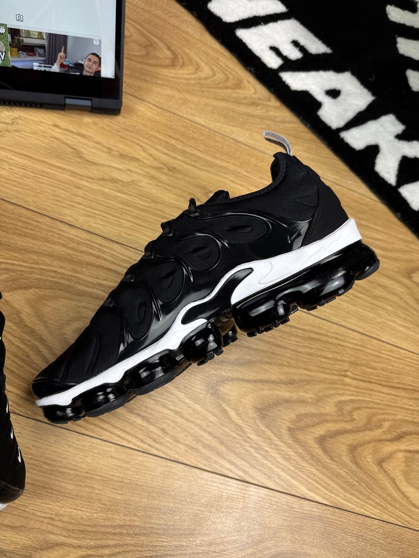 Nike Air Vapormax Plus (45)