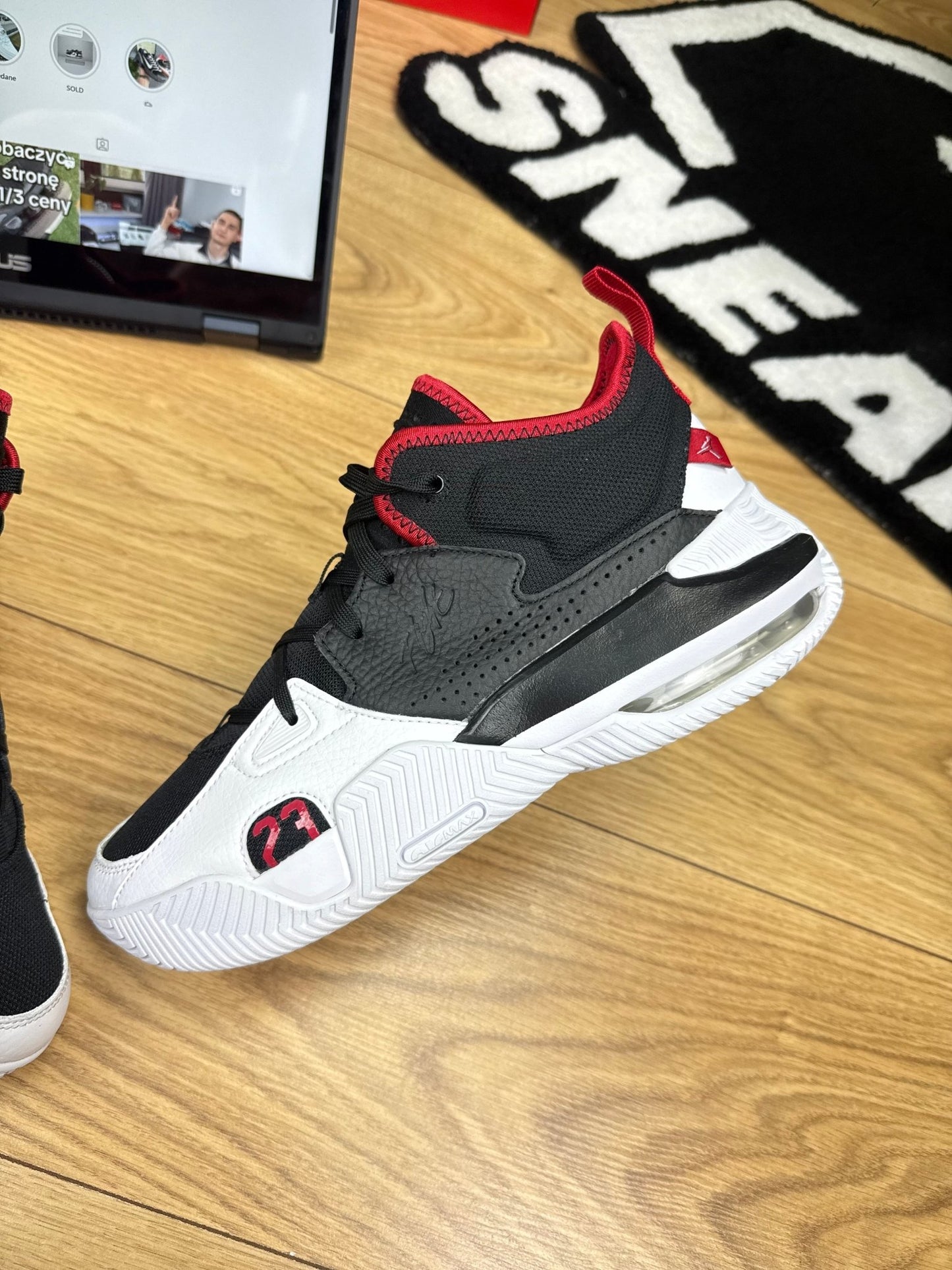 Nike Air Jordan Stay Loyal 2 (42)