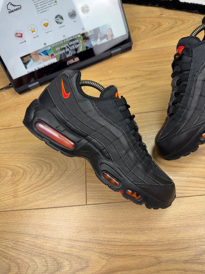 Nike Air Max 95 (42.5)