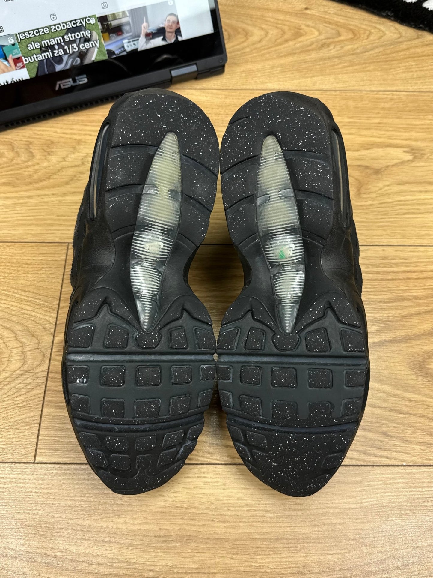 Nike Air Max 95 (41)