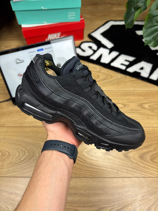 Nike Air Max 95 (44)