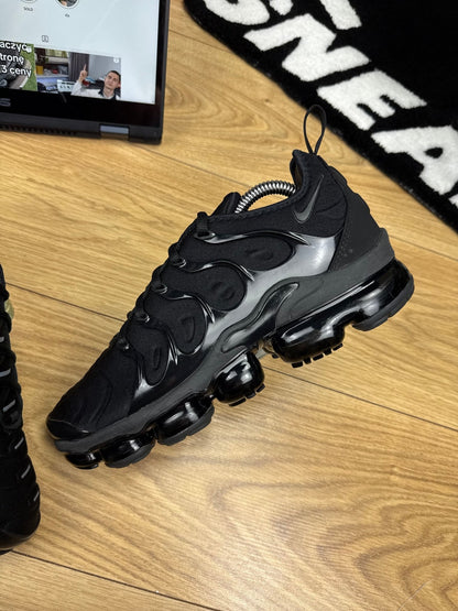 Nike Air Vapormax Plus (41)