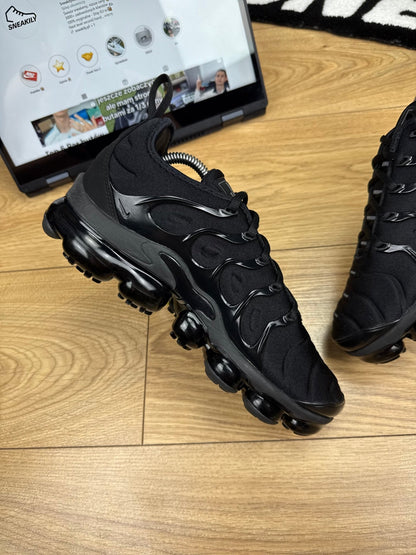Nike Air Vapormax Plus (41)
