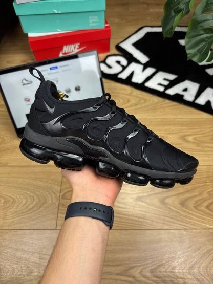 Nike Air Vapormax Plus (44.5)