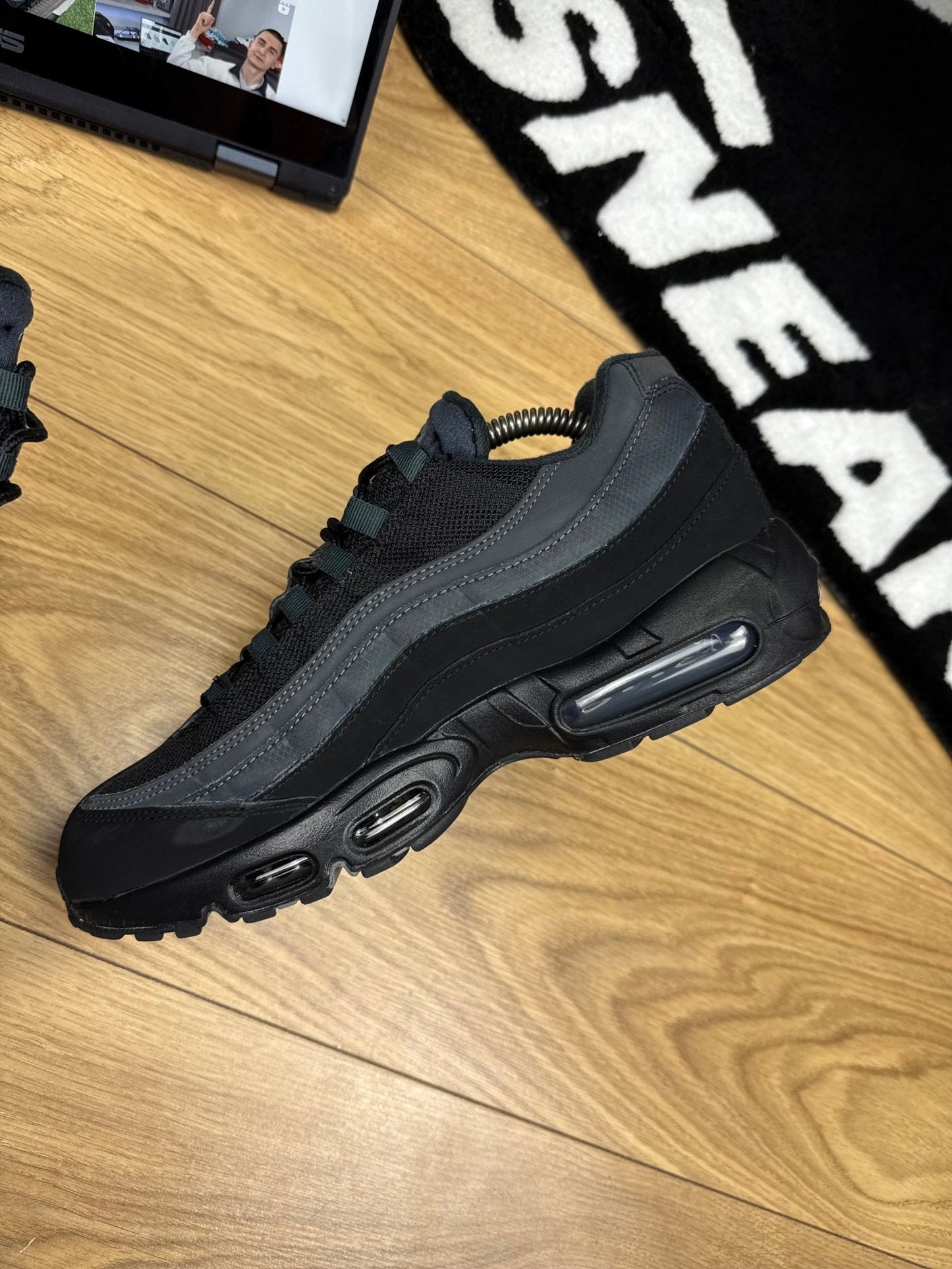 Nike Air Max 95 (42.5)
