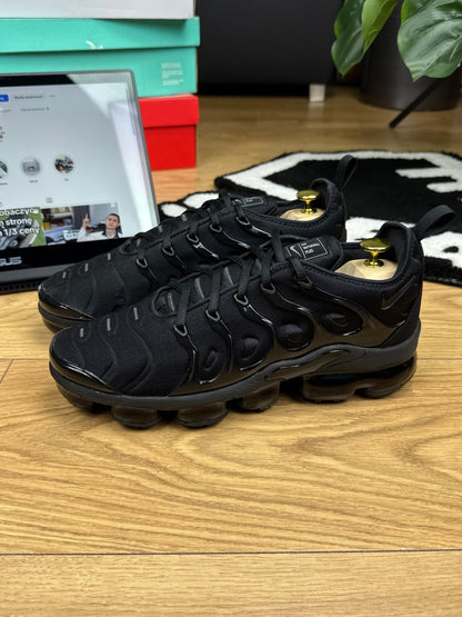 Nike Air Vapormax Plus (42.5)