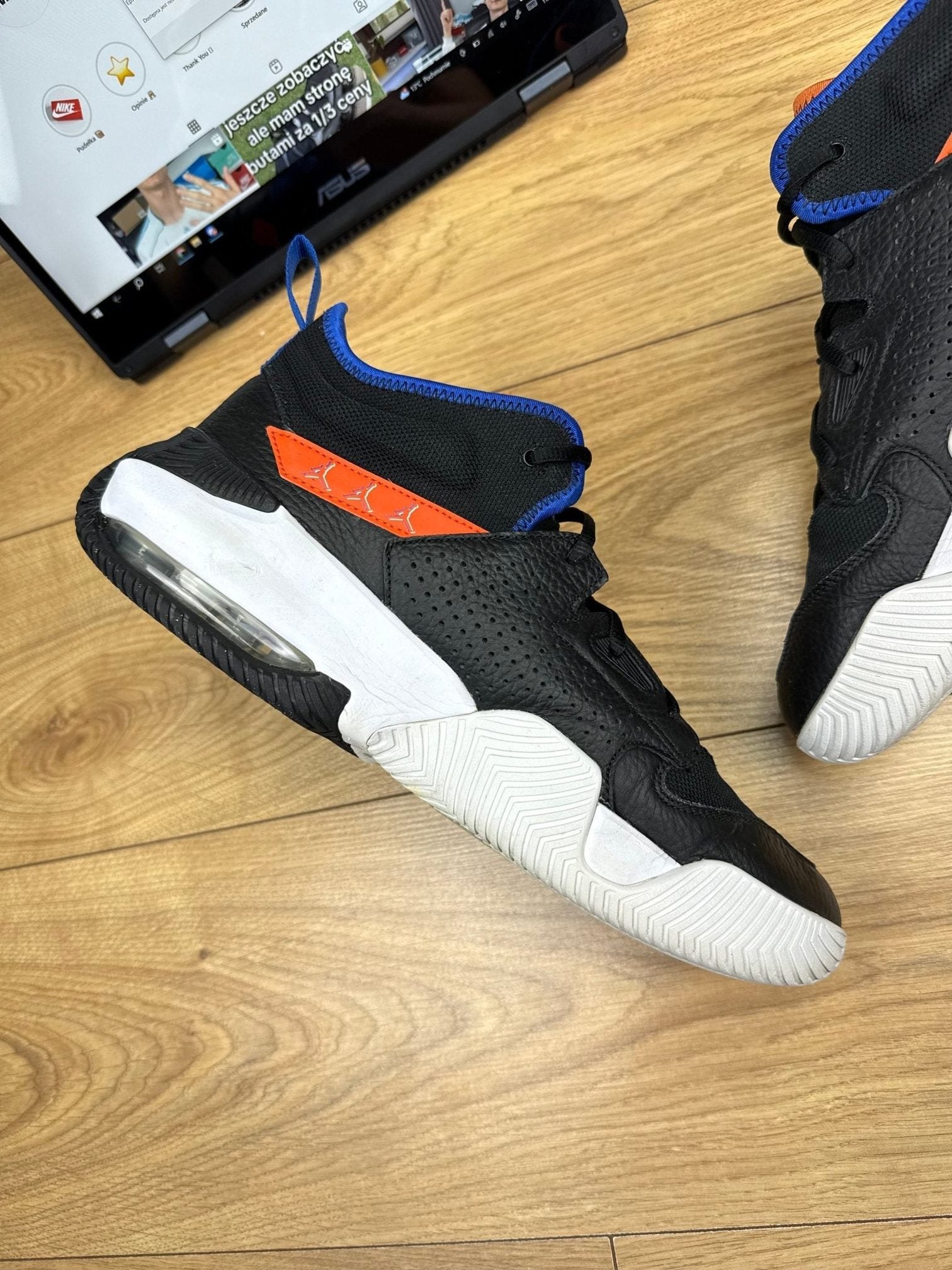 Jordan Stay Loyal 2 Knicks / Wheaties — buty sportowe męskie w bardzo dobrym stanie rozmiar 45.5, wewnętrzny panel lewego buta