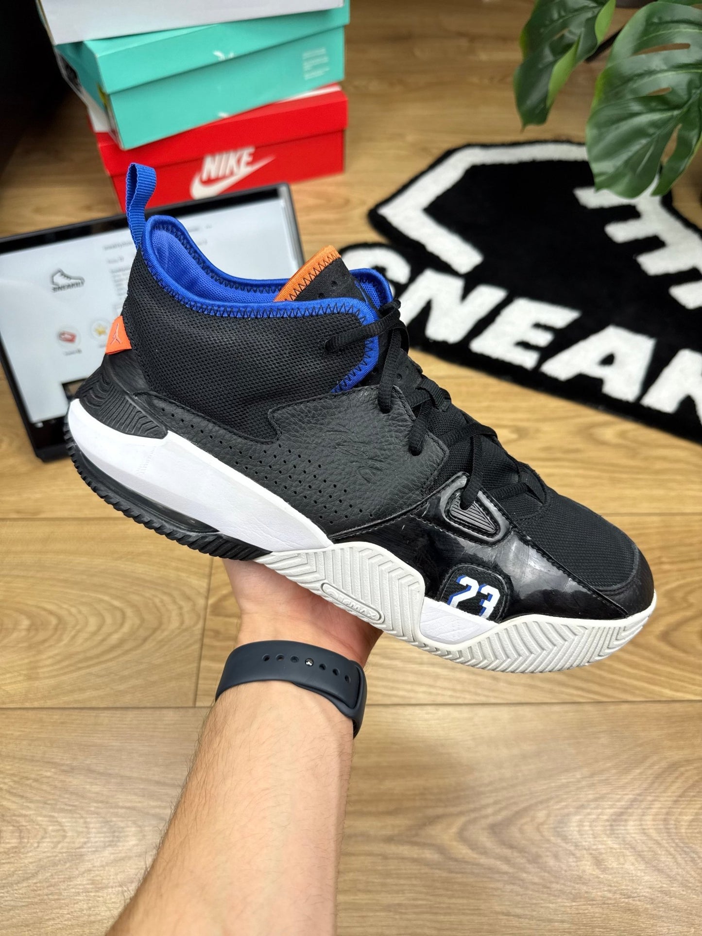 Nike Air Jordan Stay Loyal 2 (45.5)