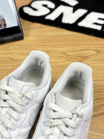 Nike Air Force 1 Low (38.5)