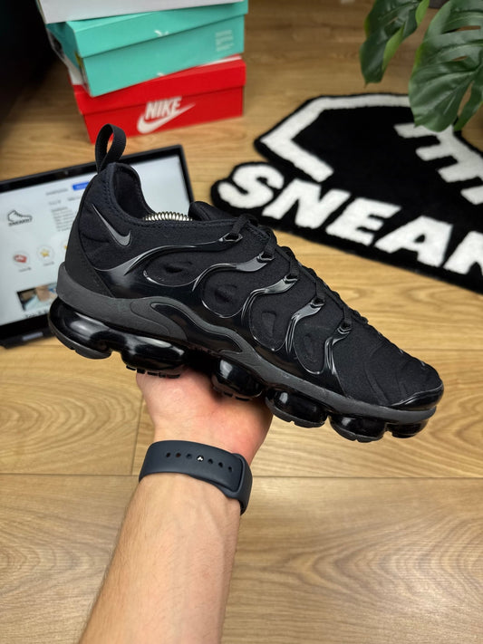Nike Air Vapormax Plus (43)