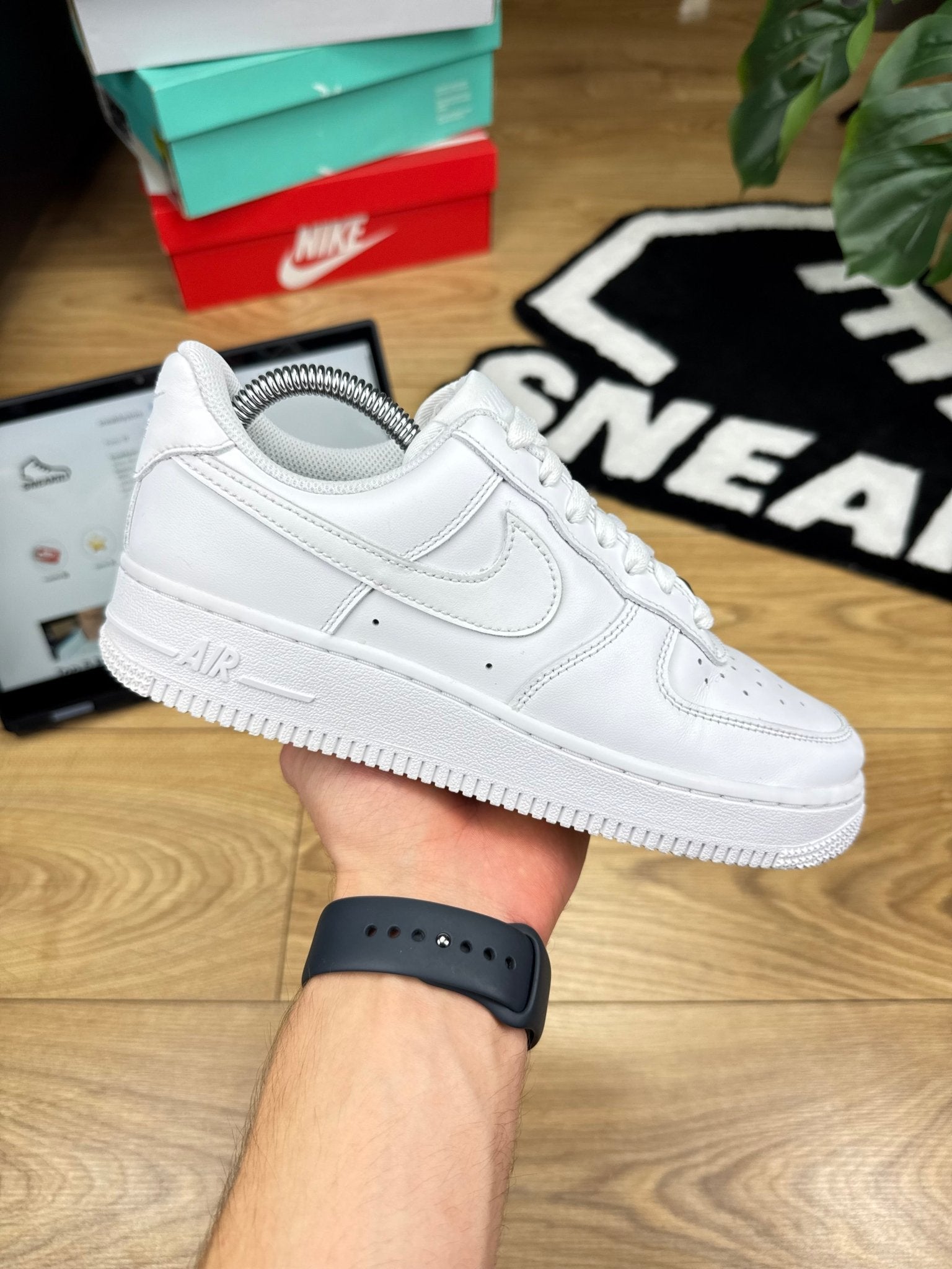 nike air force 1 total white