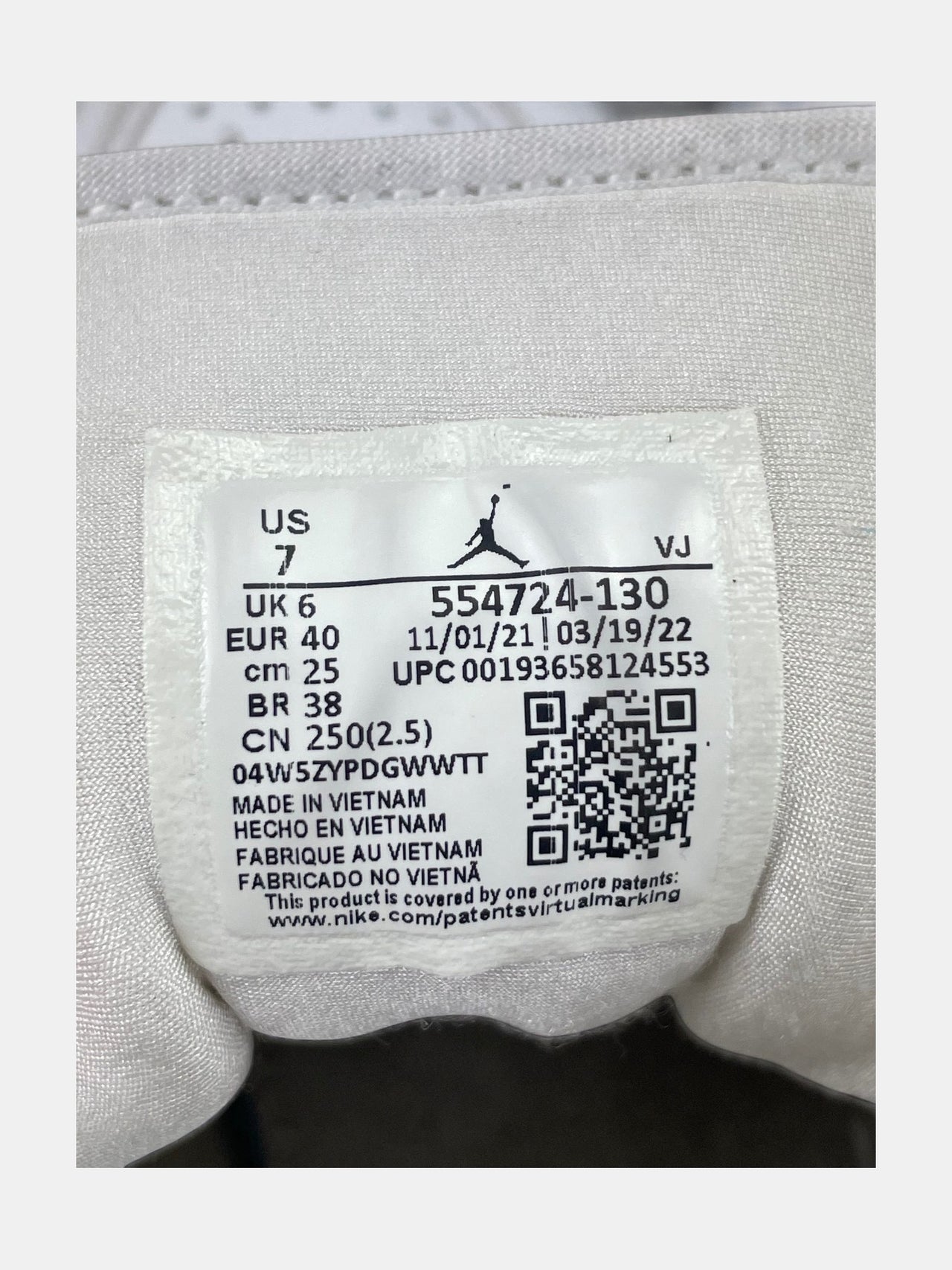 Nike Air Jordan 1 Mid rozmiar 40