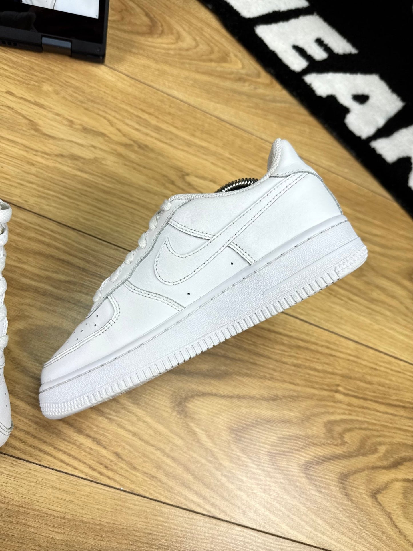 Nike Air Force 1 Low (36.5)