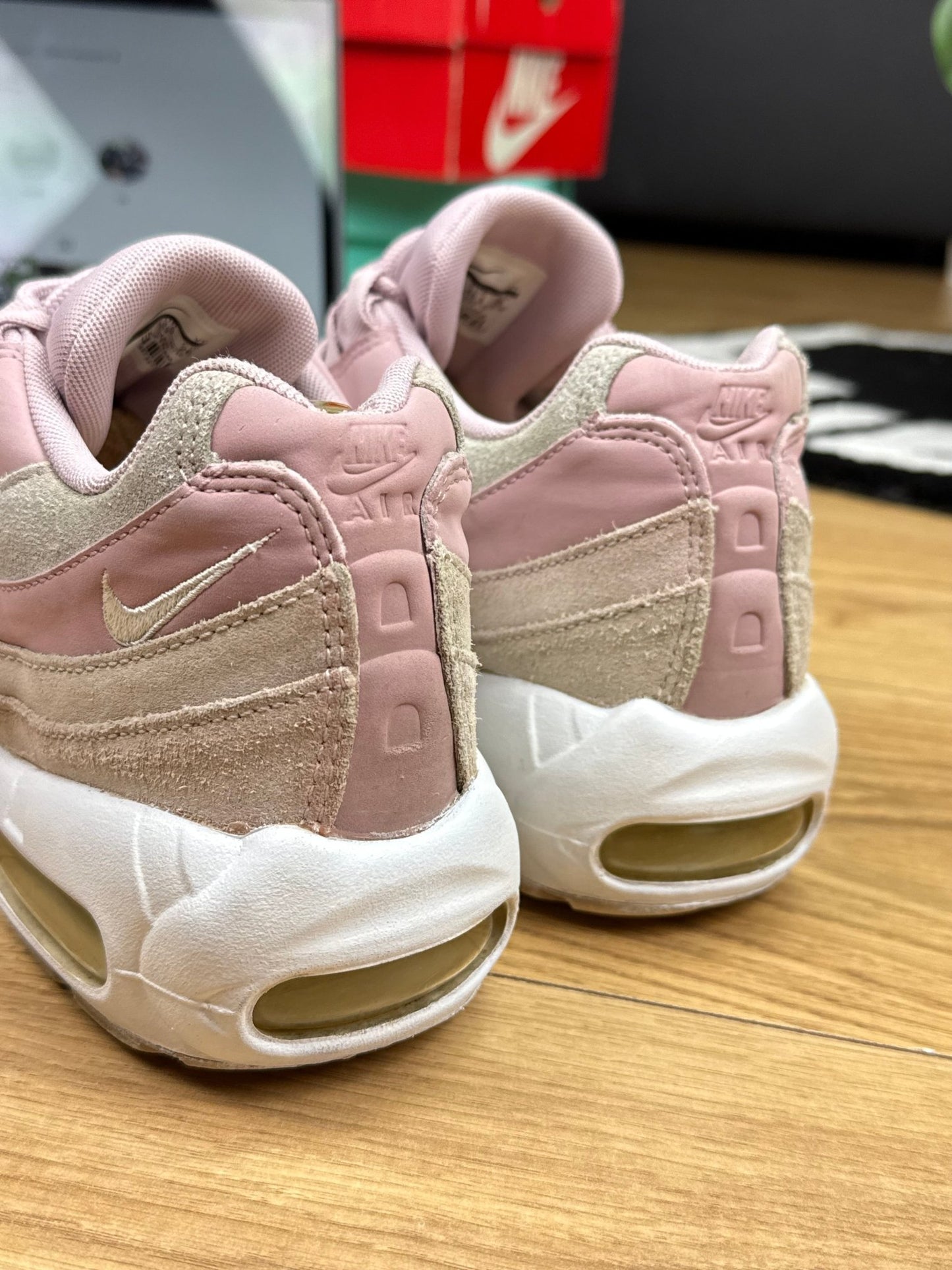 Nike Air Max 95 (40.5)