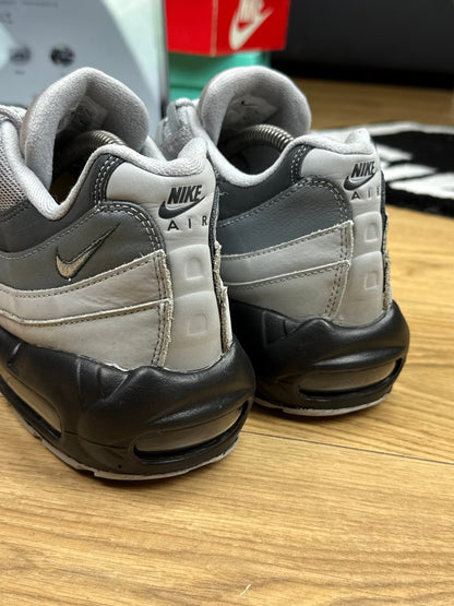 Nike Air Max 95 (44.5)