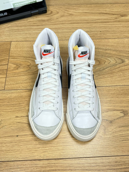 Nike Blazer Mid 77 (38.5)