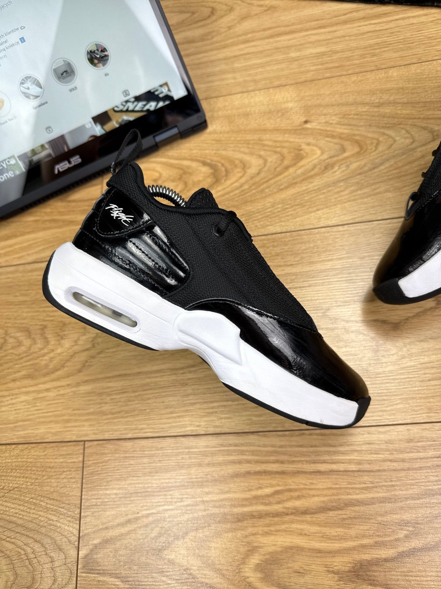 Nike Air Jordan Max Aura 6 (37.5)
