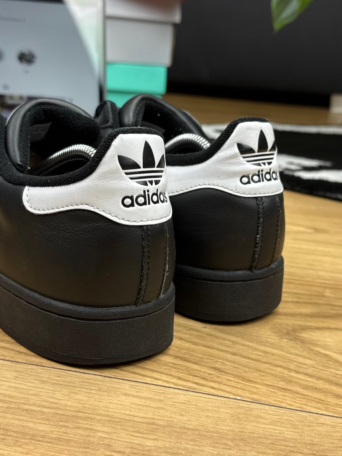 Adidas Superstar II (44 2/3)