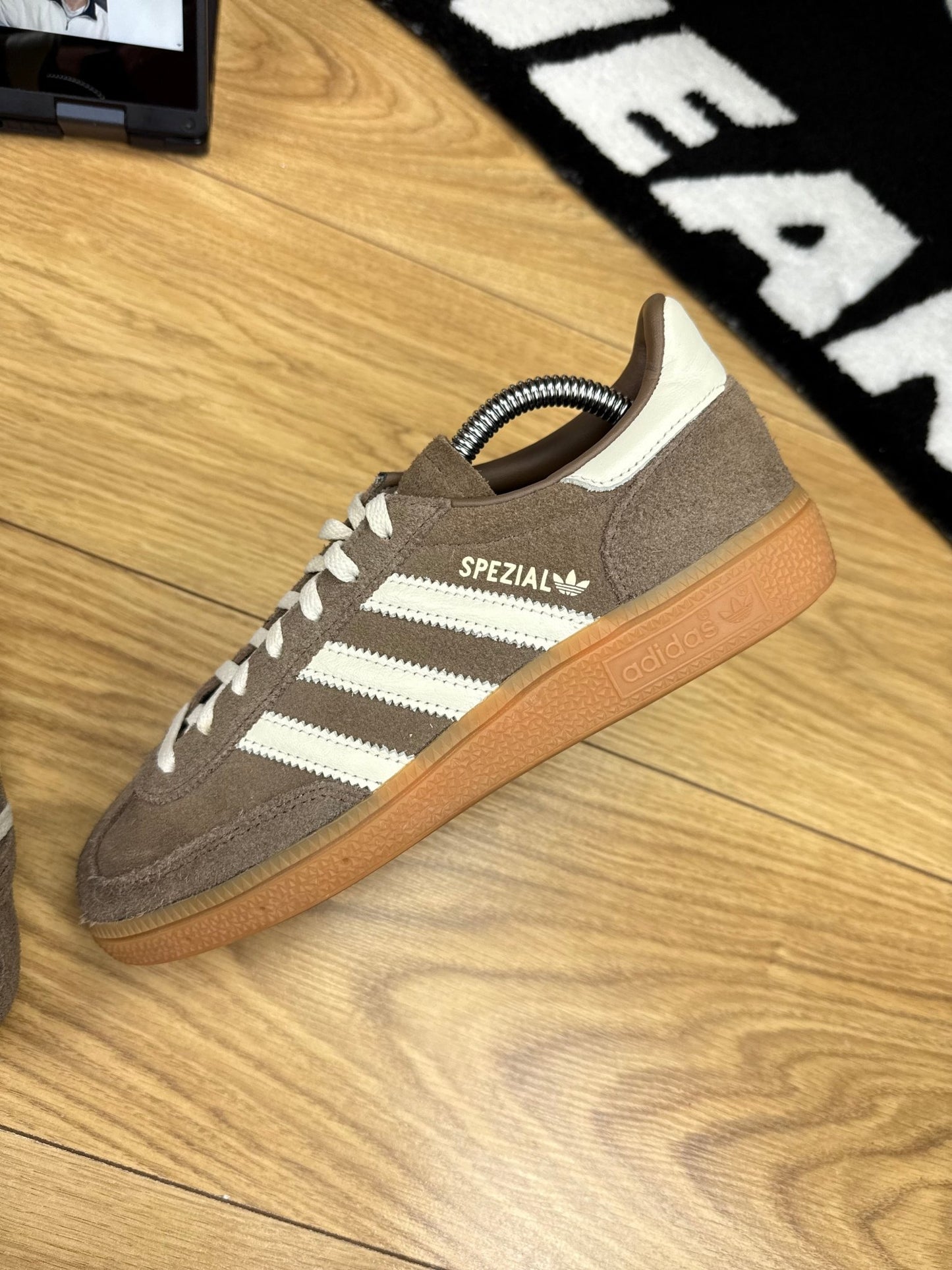 Adidas Spezial (39)