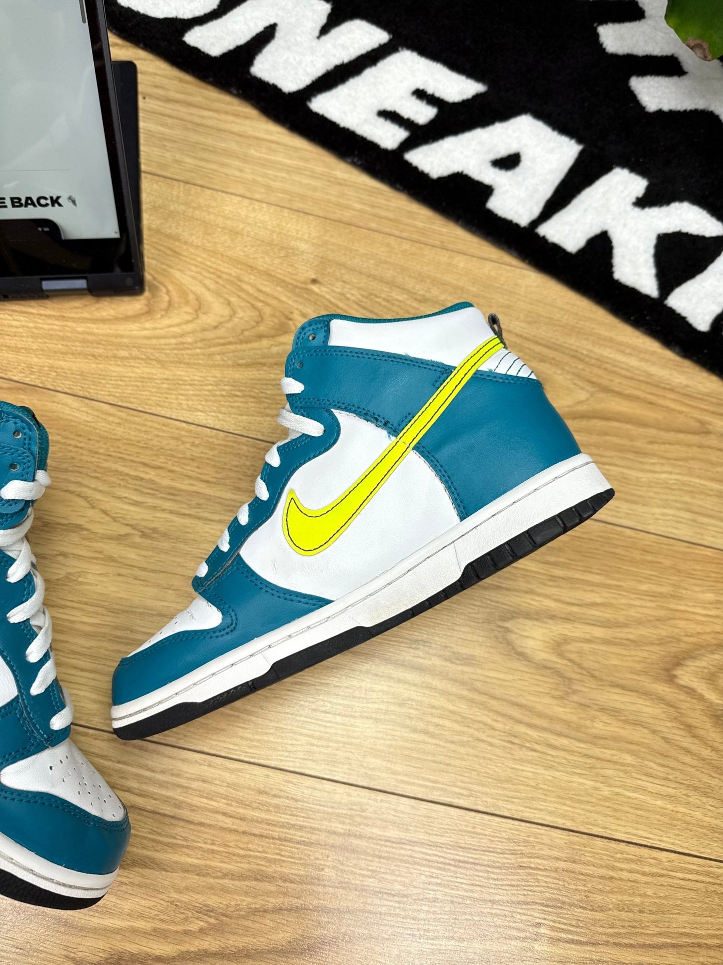 Nike Dunk High (40)