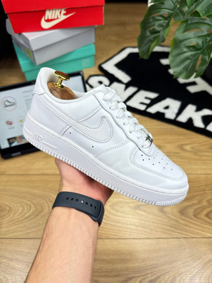 Nike Air Force 1 Low (38.5)