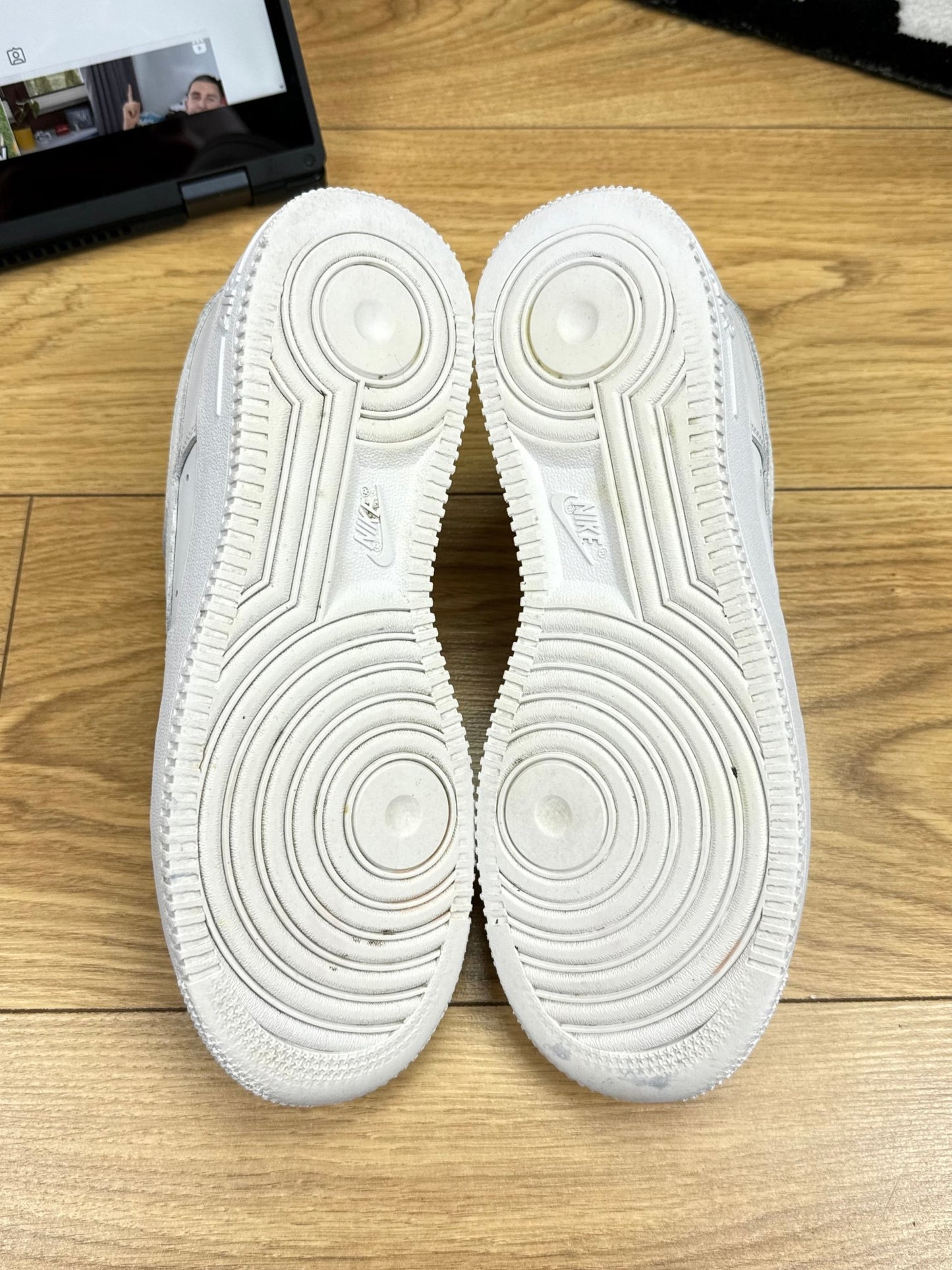 Nike Air Force 1 Low (38.5)