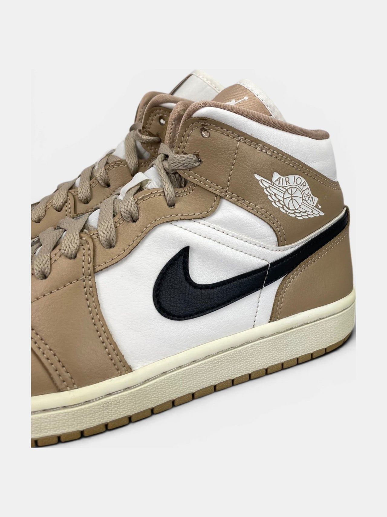 Nike Air Jordan 1 Mid rozmiar 40
