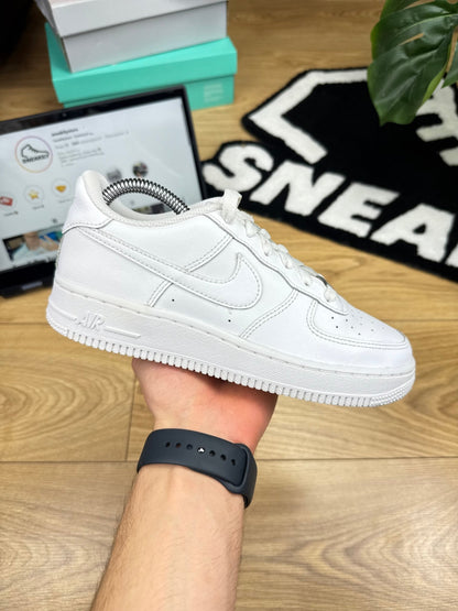 Nike Air Force 1 Low (37.5)