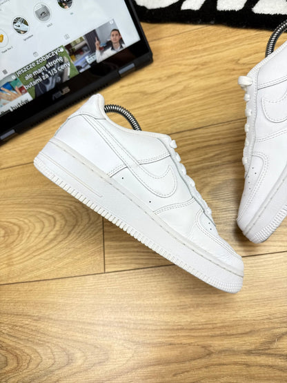 Nike Air Force 1 Low (37.5)
