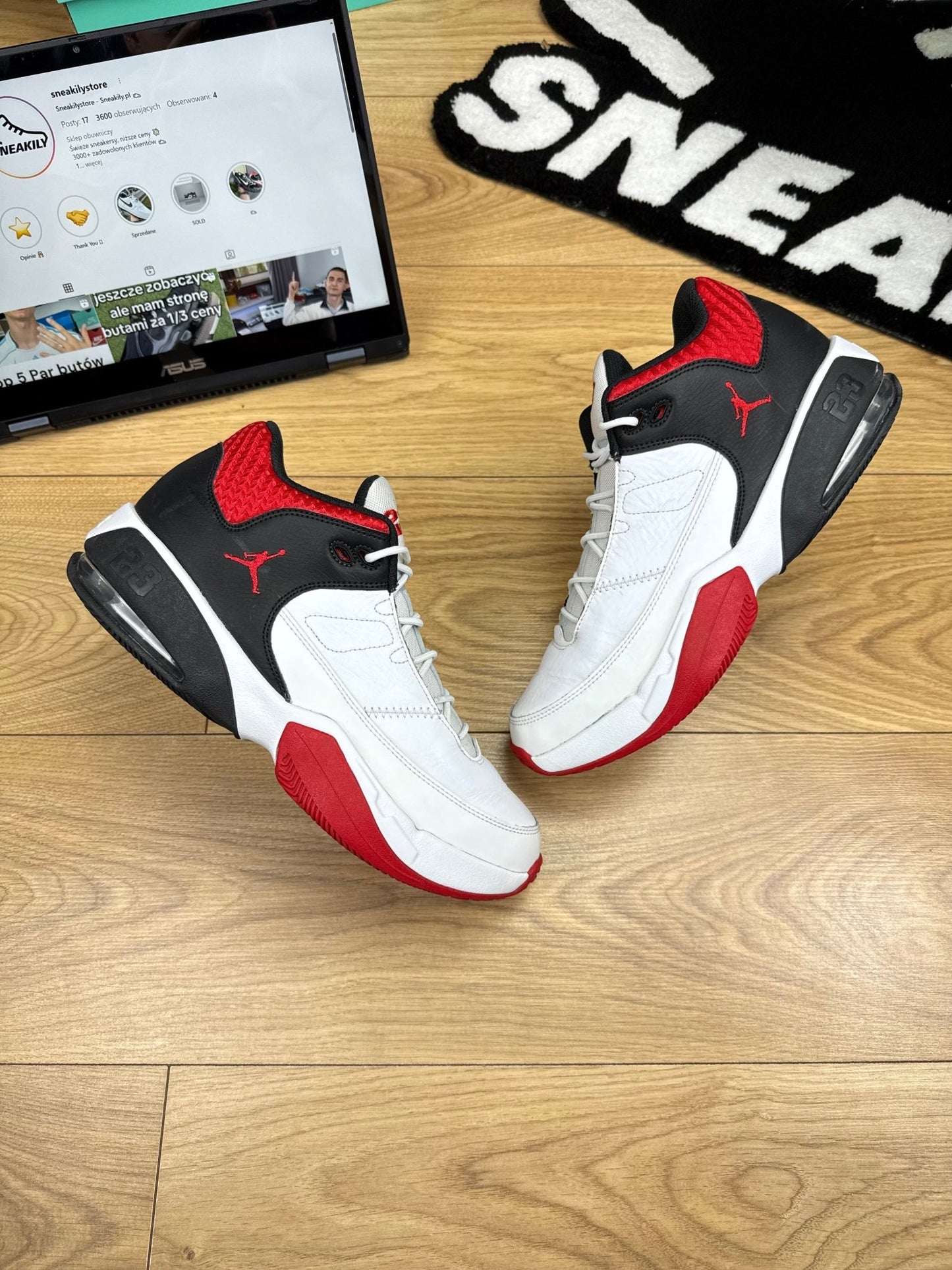 Nike Air Jordan Max Aura 3 (44.5)