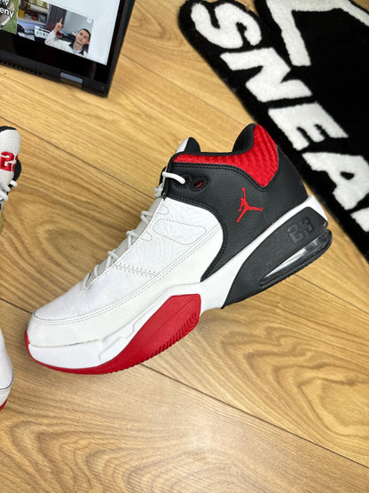 Nike Air Jordan Max Aura 3 (44.5)