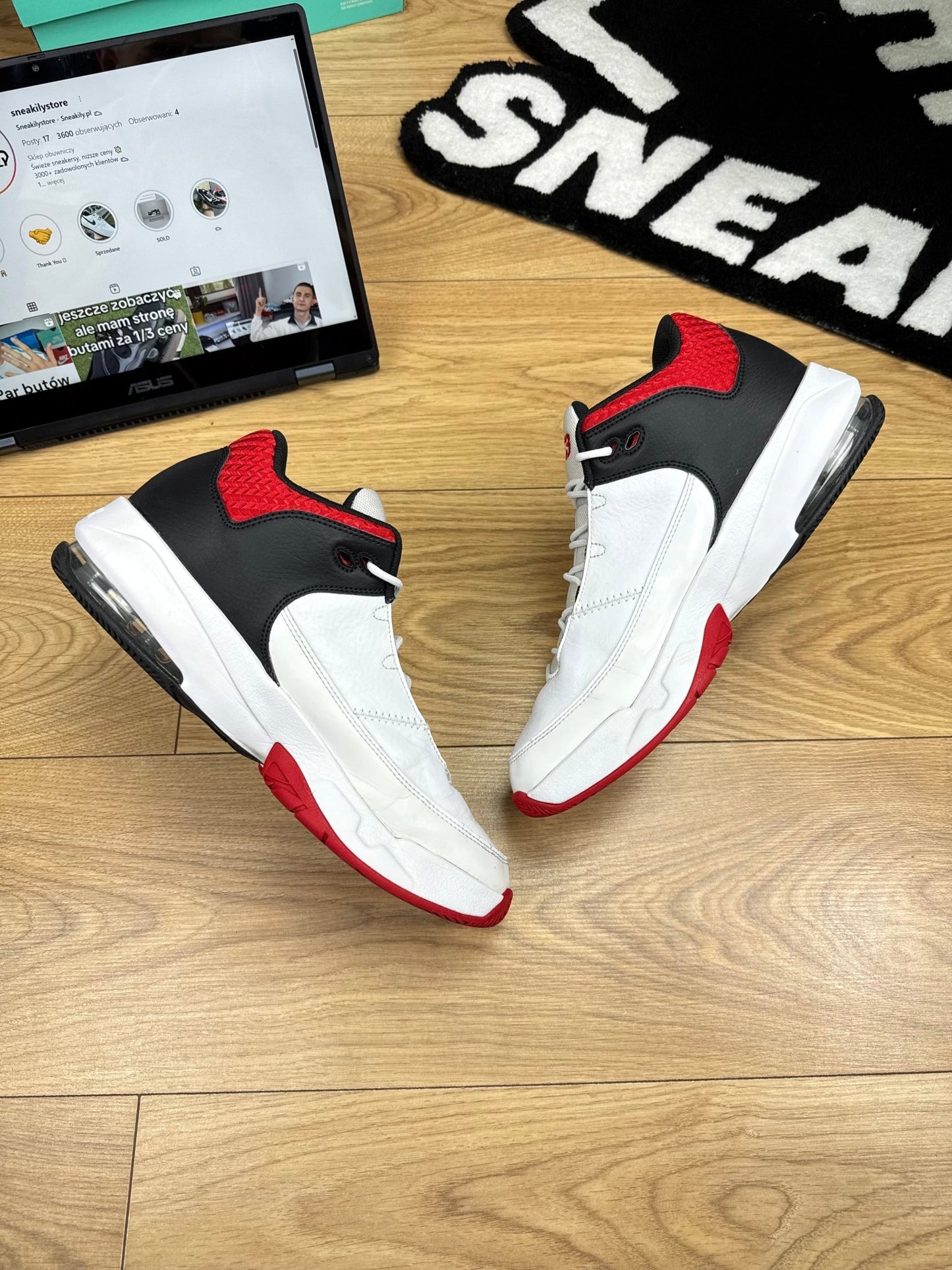 Nike Air Jordan Max Aura 3 (44.5)