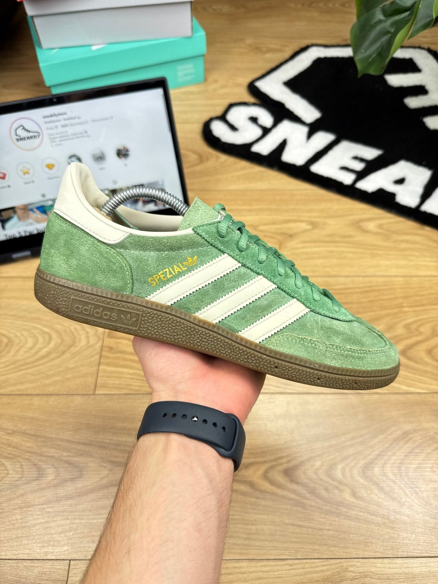 Adidas Spezial (42 2/3)