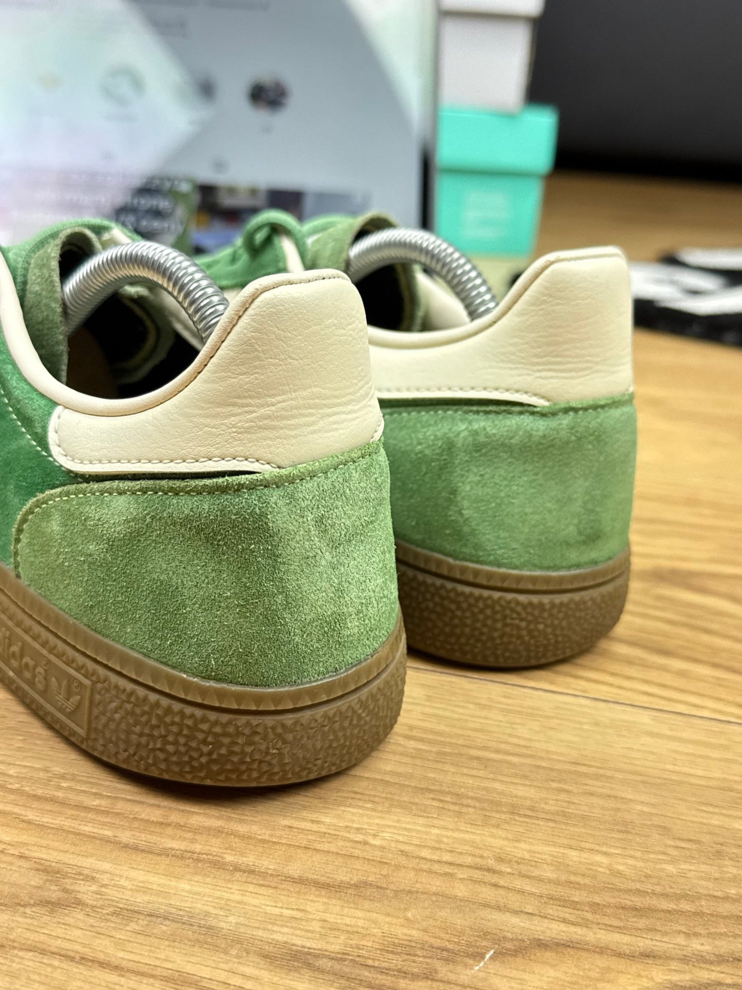 Adidas Spezial (42 2/3)