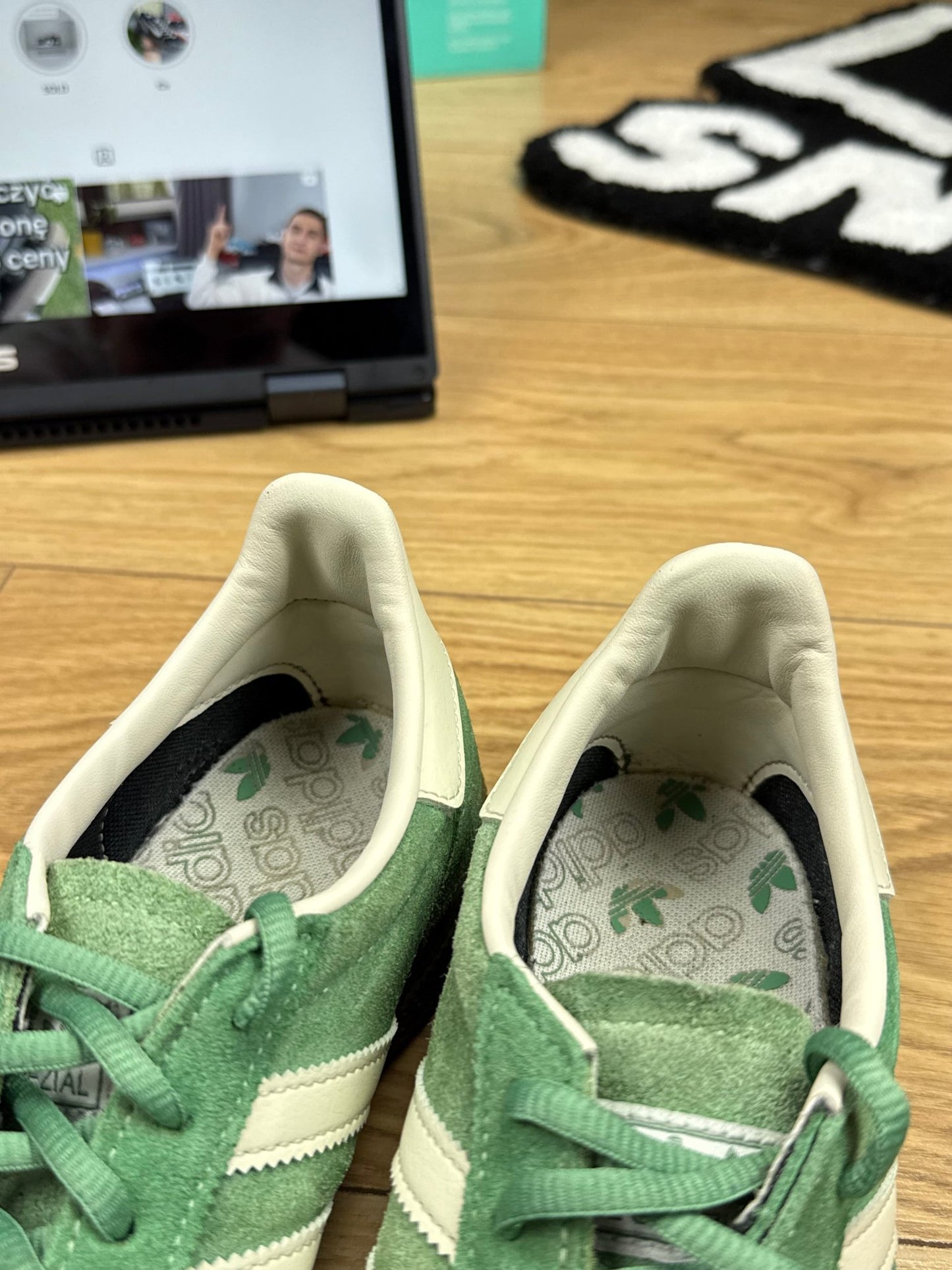 Adidas Spezial (42 2/3)