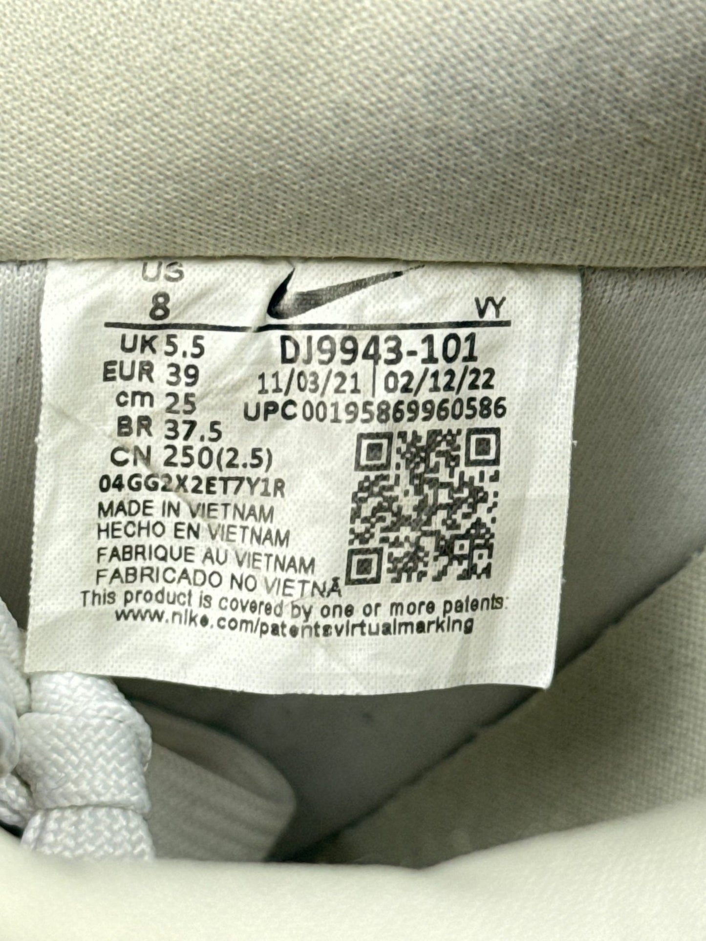 Nike Air Force 1 ’07 LX Coconut Milk — buty sportowe męskie w bardzo dobrym stanie rozmiar 39, boczny profil
