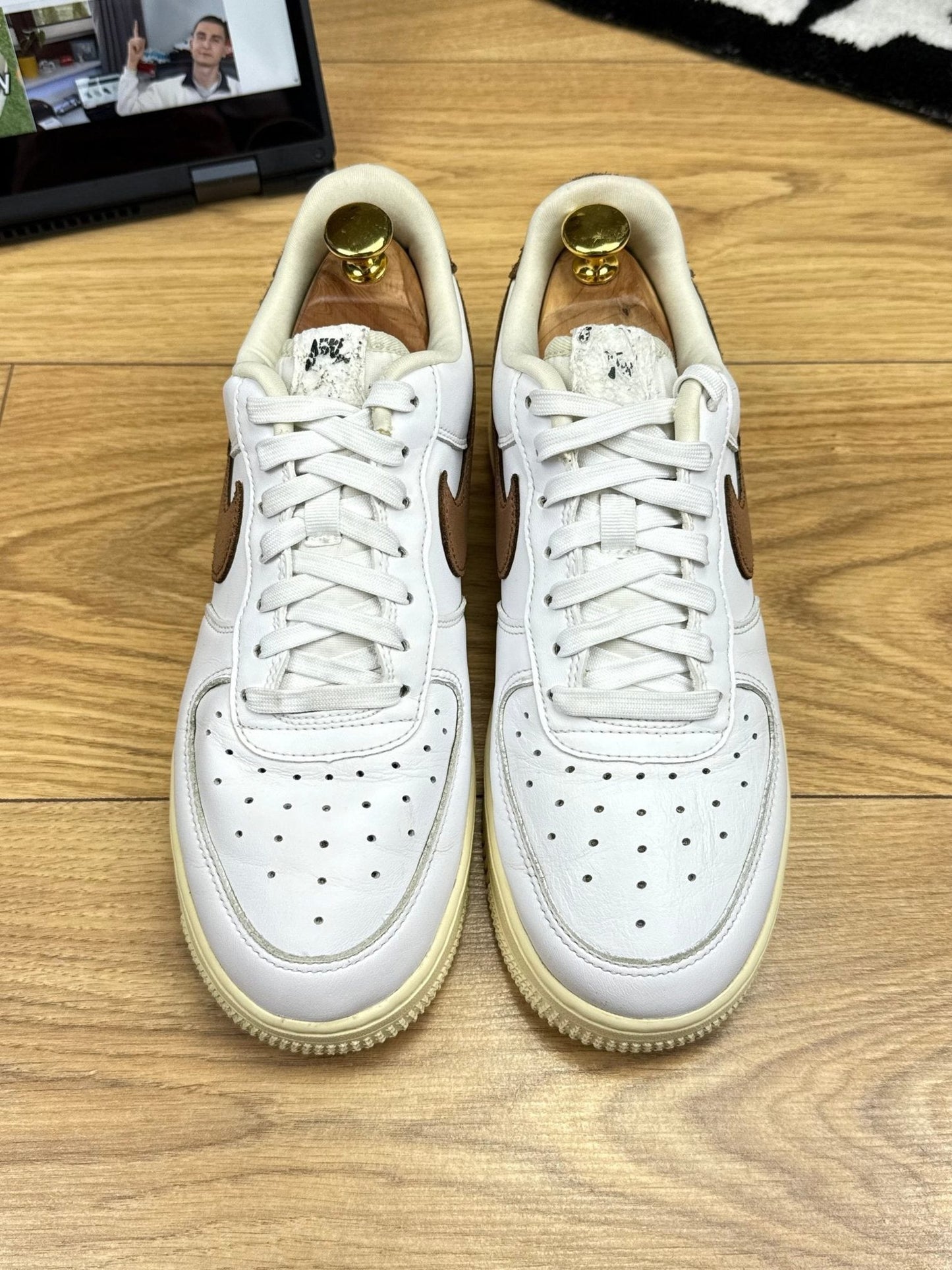 Nike Air Force 1 ’07 LX Coconut Milk — buty sportowe męskie w bardzo dobrym stanie rozmiar 39, widok z tyłu