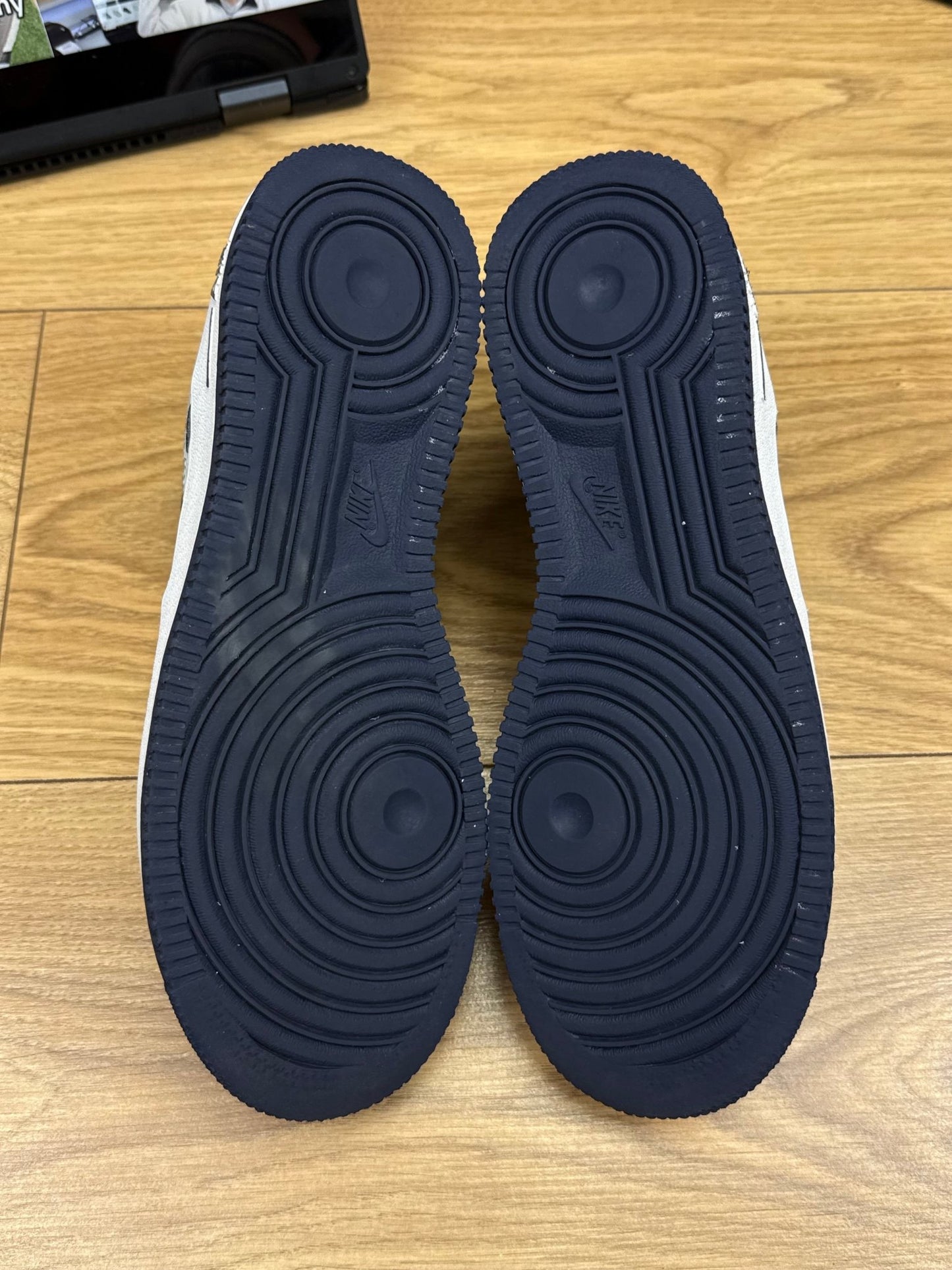 Nike Air Force 1 Low (39)