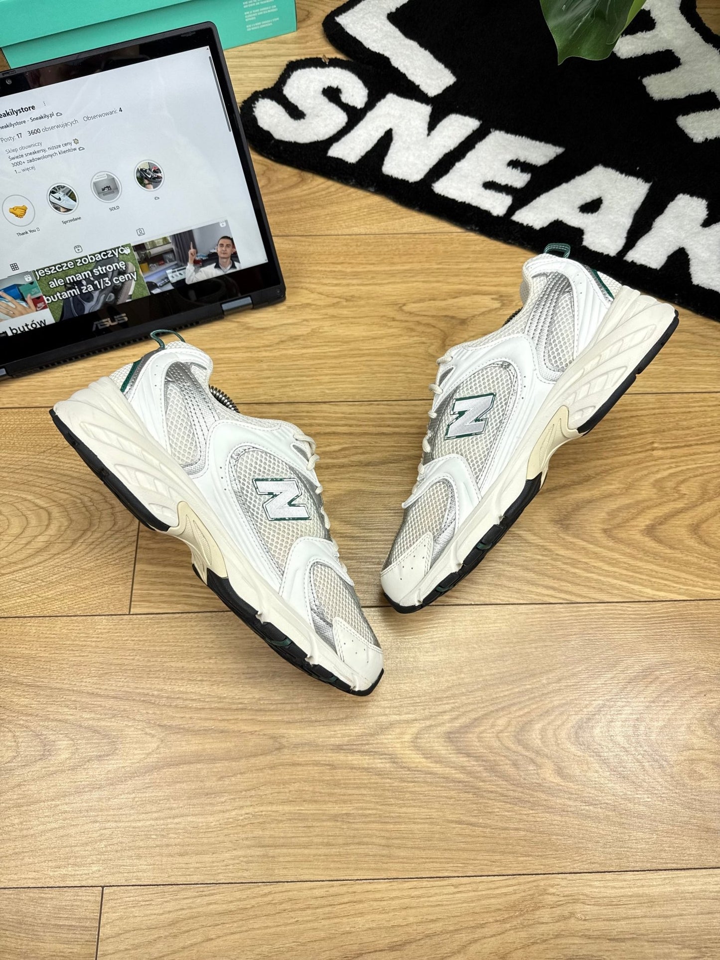 New Balance 530 (42.5)