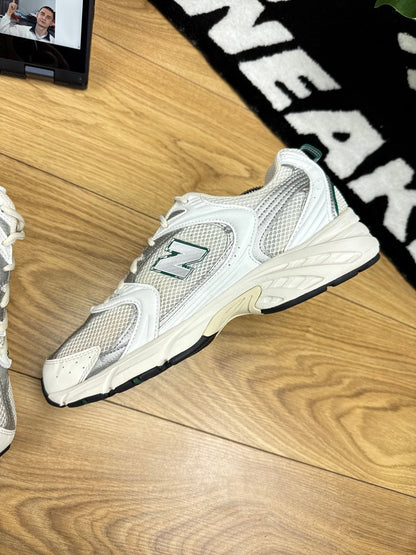 New Balance 530 (42.5)