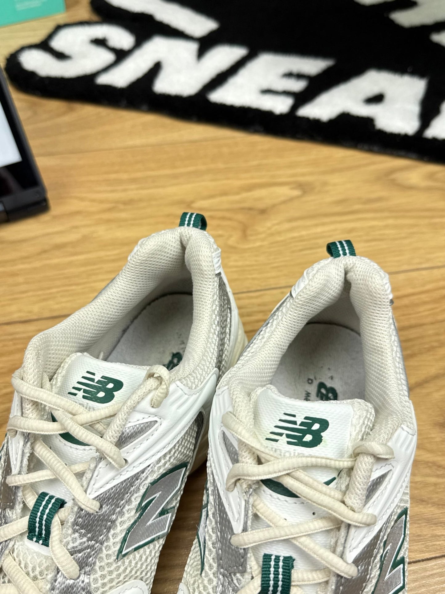 New Balance 530 (42.5)