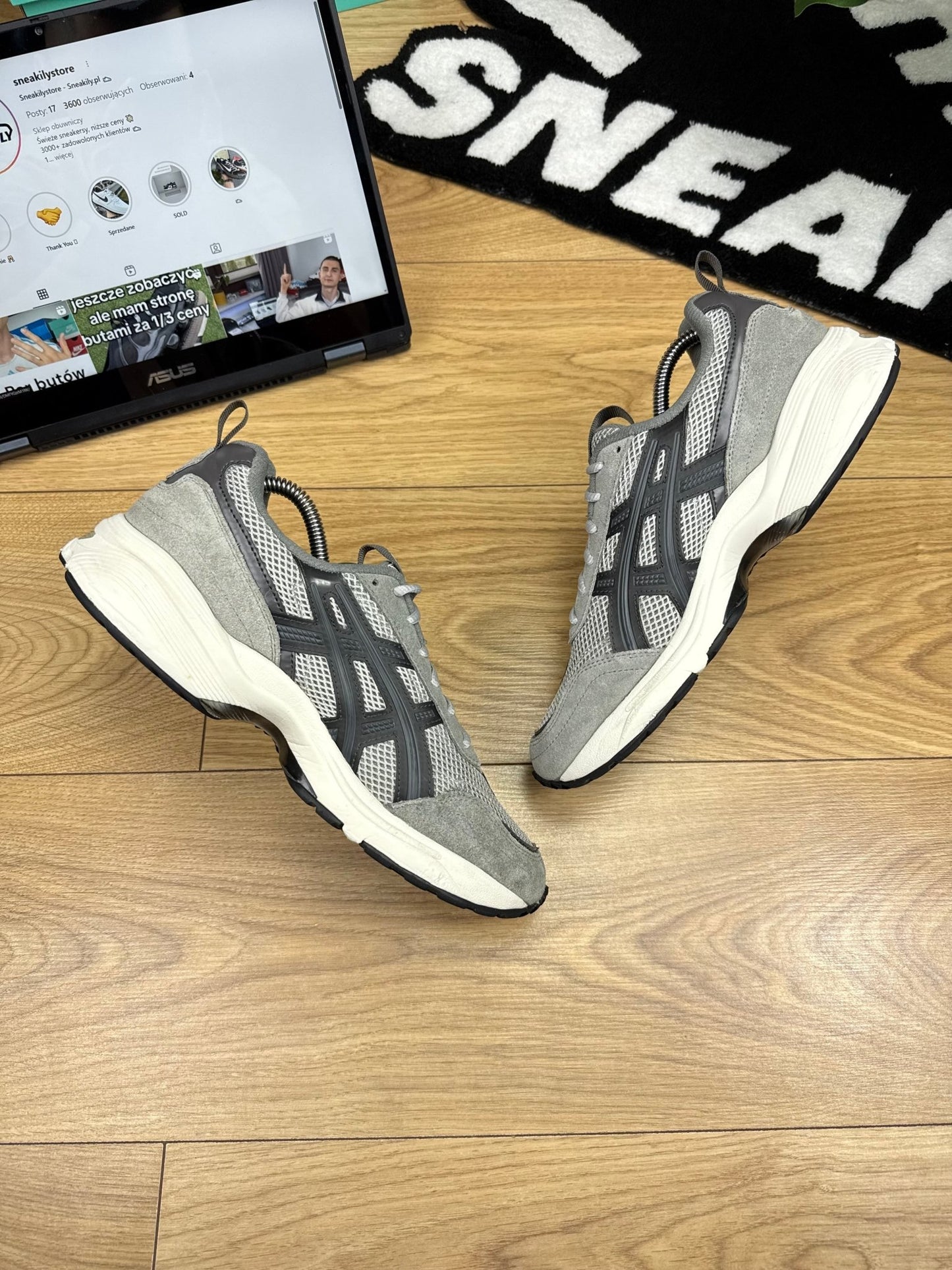 Asics Gel-1090v2 (42)