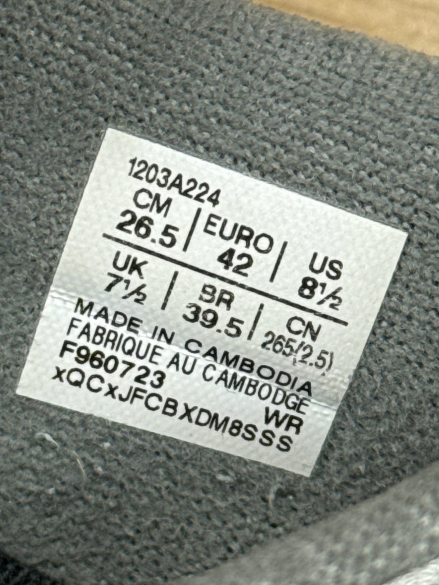 Asics Gel-1090v2 (42)