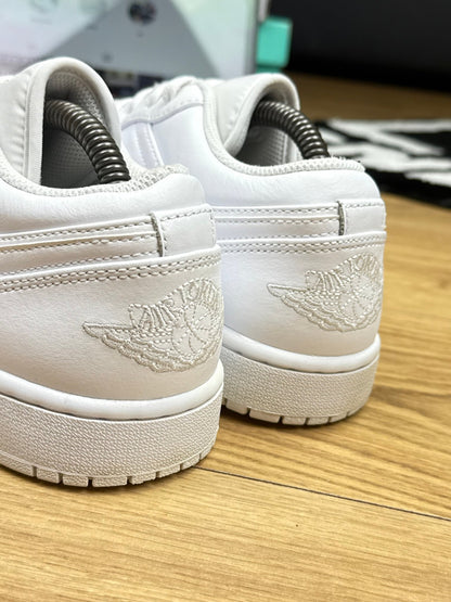 Nike Air Jordan 1 Low (43)
