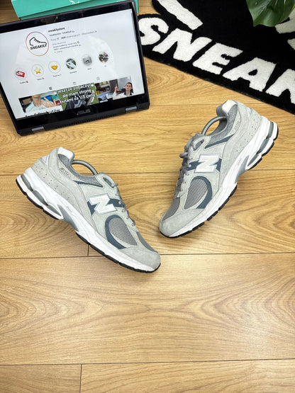 New Balance 2002R (43)