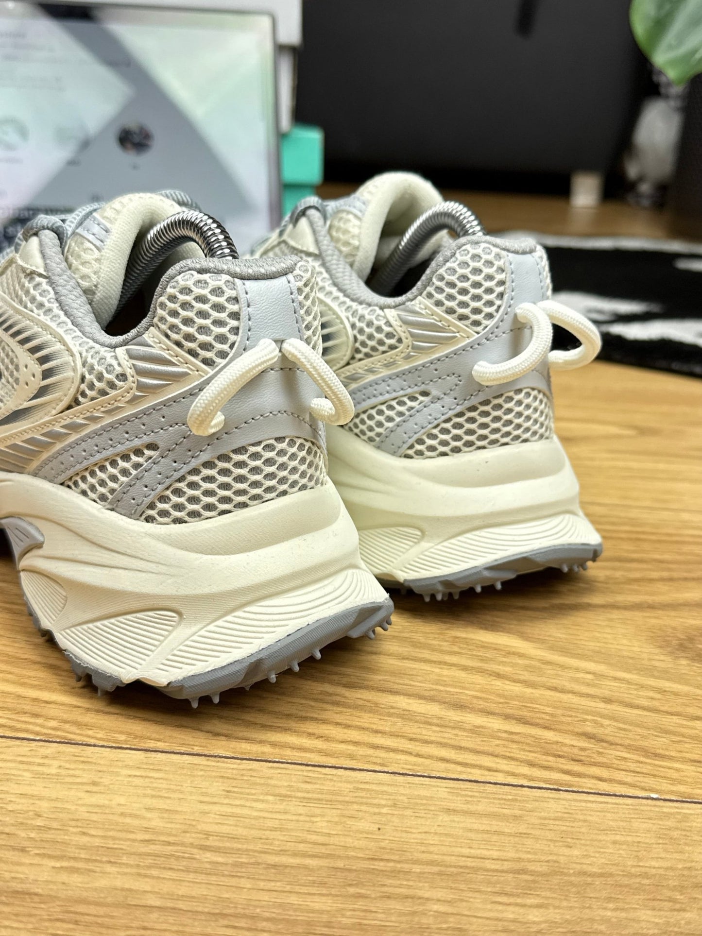 Lacoste L003 Neo Shot (39.5)