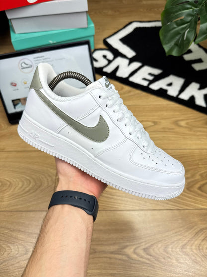 Nike Air Force 1 Low (42)